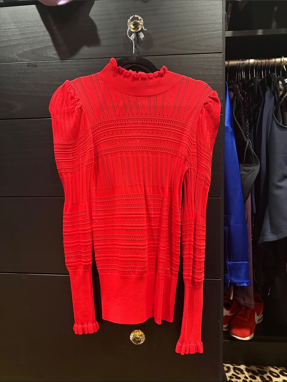 Elegant Red Knit Mock-Neck Women's Top size 6 NWT